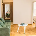 Apartmani \